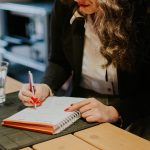 نویسندگان باتجربه‌ی ارتباطات هم در نوشتن مرتکب این اشتباهات می‌شوند
