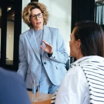 رهبری نوین: چگونه نسل جدید مدیران، قواعد بازی را تغییر می‌دهند؟