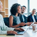 تفاوت بین یک متخصص واقعی و یک متخصص تقلیدی: ۵ نشانه برای تشخیص اصالت در تخصص